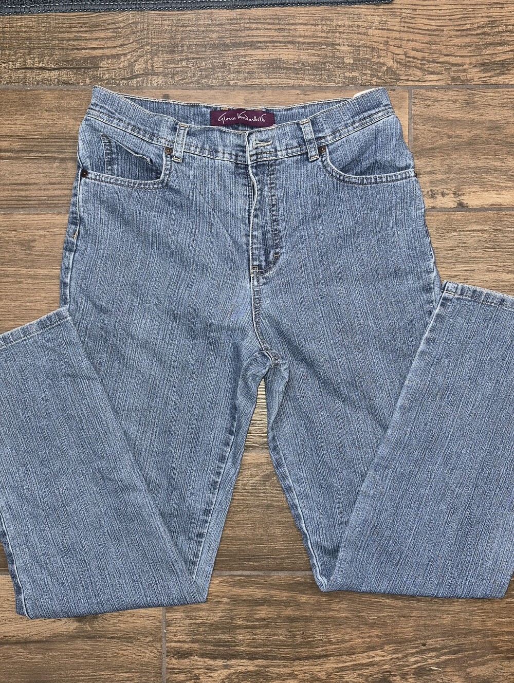 Gloria Vanderbilt Light Blue Ankle Crop Jeans